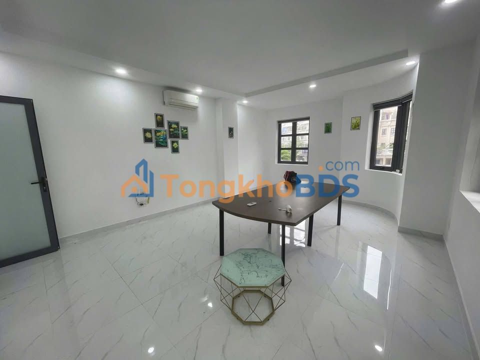 Văn phòng Cityland Park Hills P10 40m² 7.5tr - View thoáng