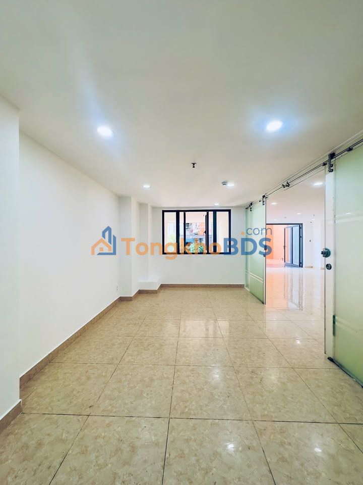 Nhà mặt tiền Kỳ Đồng Q3 80m2 30 triệu - Mặt tiền kinh doanh