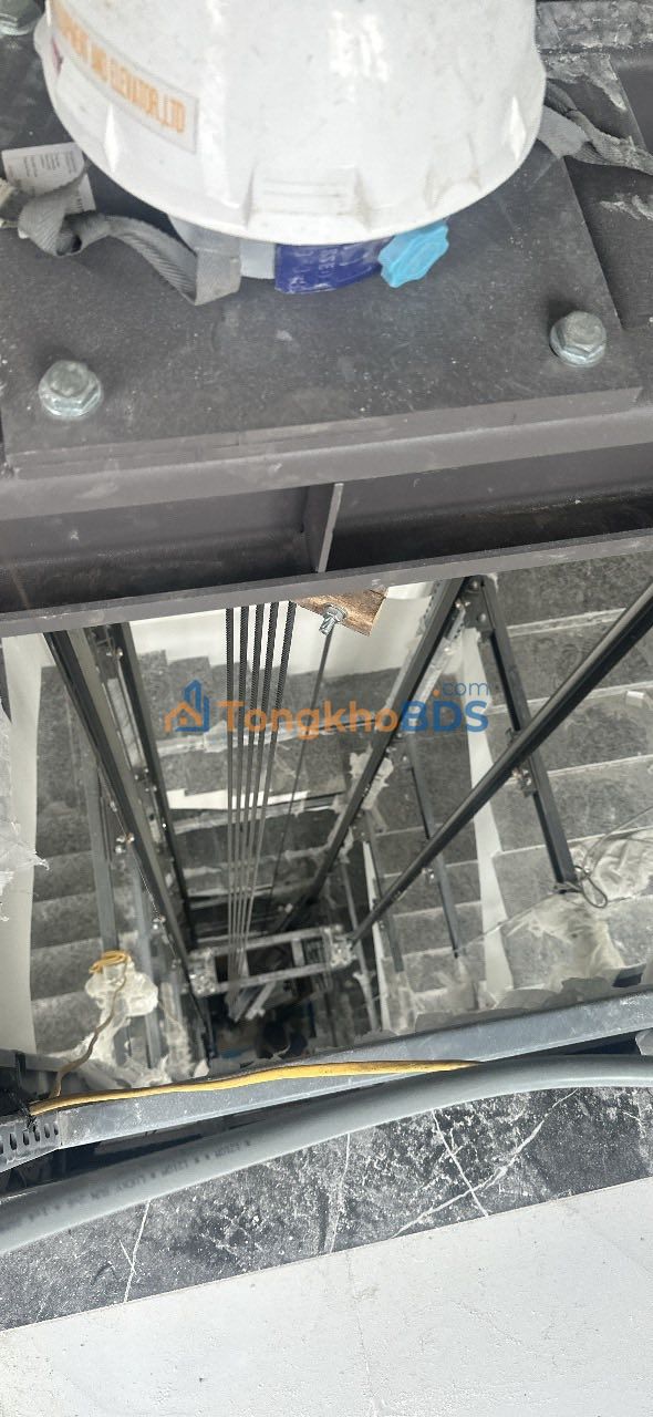 Nhà Trần Thái Tông Cầu Giấy 60m² 25.2 tỷ - Ô tô vào nhà