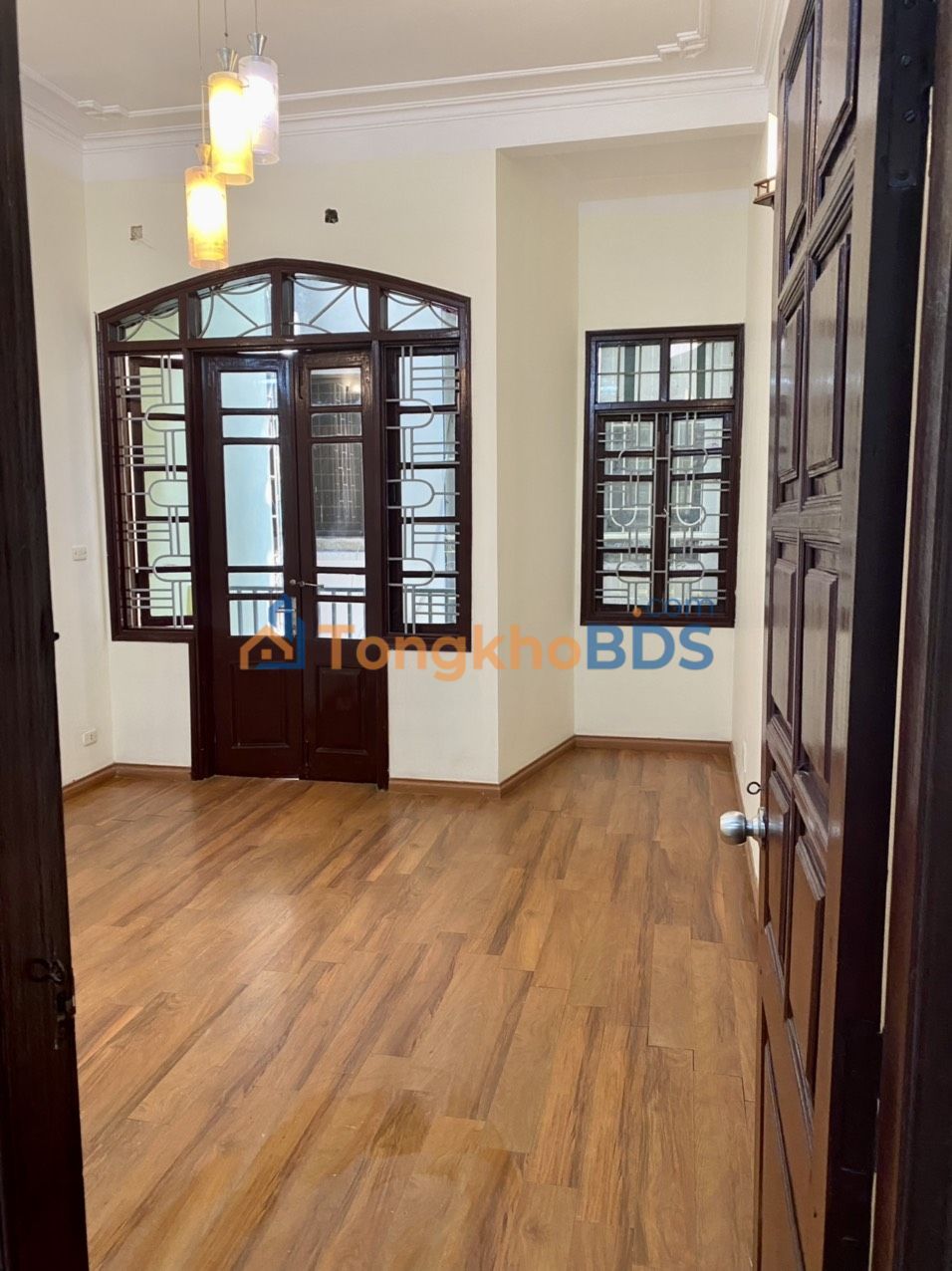 Nhà Nguyễn Văn Linh Long Biên 75m² 7.8 tỷ - Sẵn ở