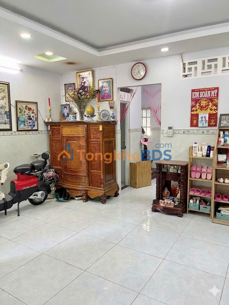 Nhà Quận 2 Lê Văn Thịnh 40m² 3.25 tỷ - Ô tô vào tận nhà