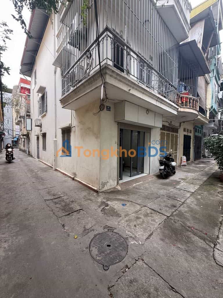 Nhà Lạc Trung Hai Bà Trưng 52m² 3.9m MT - Hà Nội giữa phố, ô tô vào nhà