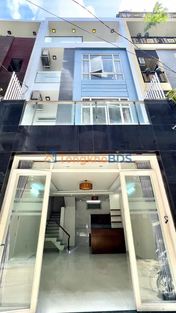 Nhà Lãnh Binh Thăng Q11 35.8m² 2.35 tỷ - Sẵn sàng ở ngay