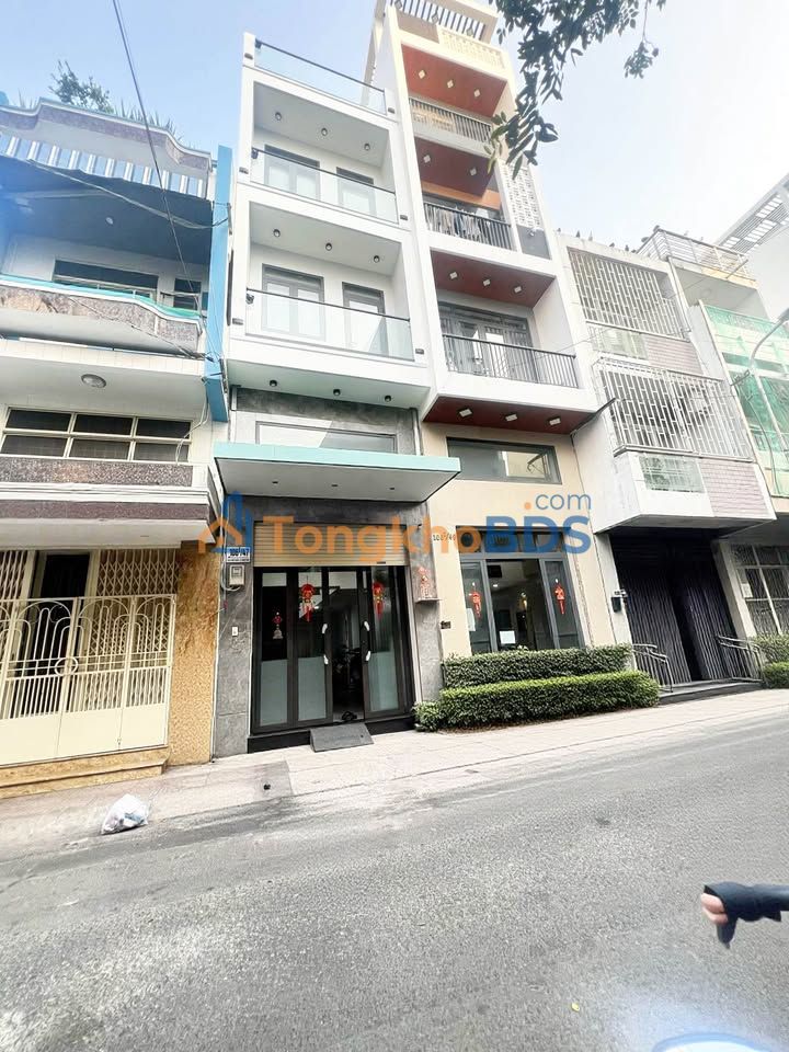 Nhà Lạc Long Quân Q11 39m² - Chính chủ bán gấp