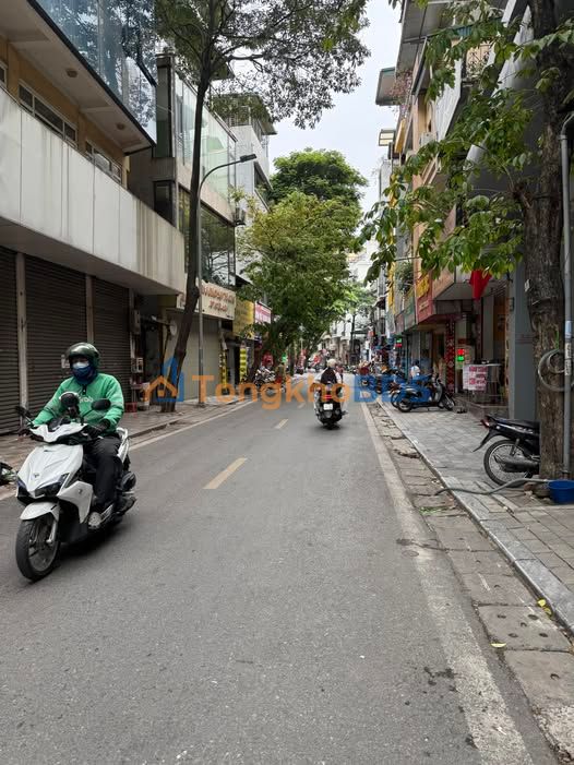 Apartment Tay Ho 75m² thỏa thuận - View Ho Tay sang