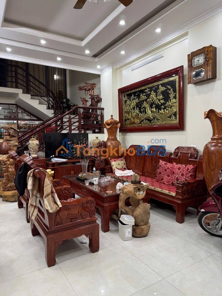 Nhà Bắc Giang Lê Triện 72m² 8 tỷ - Chính chủ bán