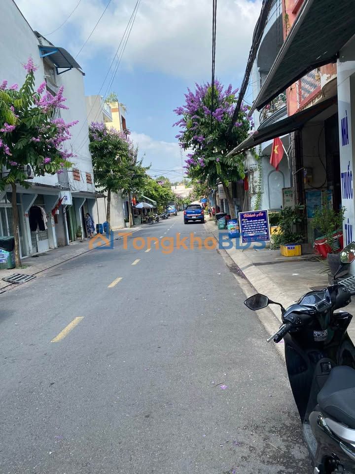 Đất nền Bà Điểm Hóc Môn 320m² giá 14 tỷ - Đường to ô tô