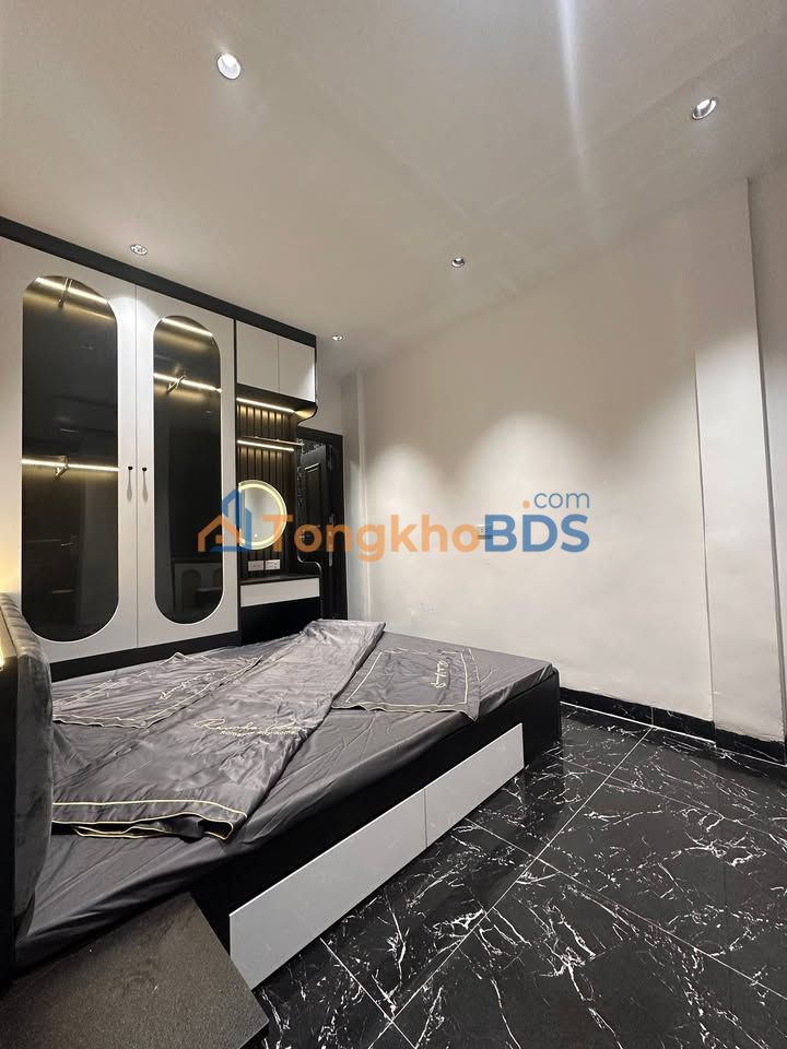 Nhà riêng Phố Xã Đàn 18m² giá 3 tỷ - Sẵn sàng ở ngay