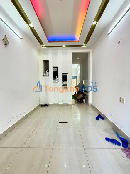 Nhà riêng Quận 4 44m² giá 14 triệu - Sẵn sàng ở ngay