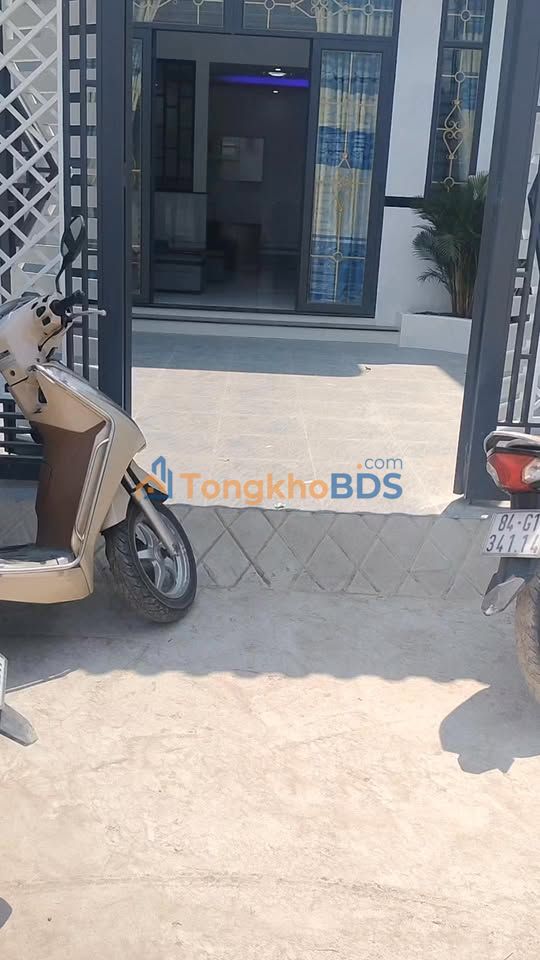 Nhà riêng Tân Đức 115m² giá 2.6 tỷ - Ô tô vào tận nhà