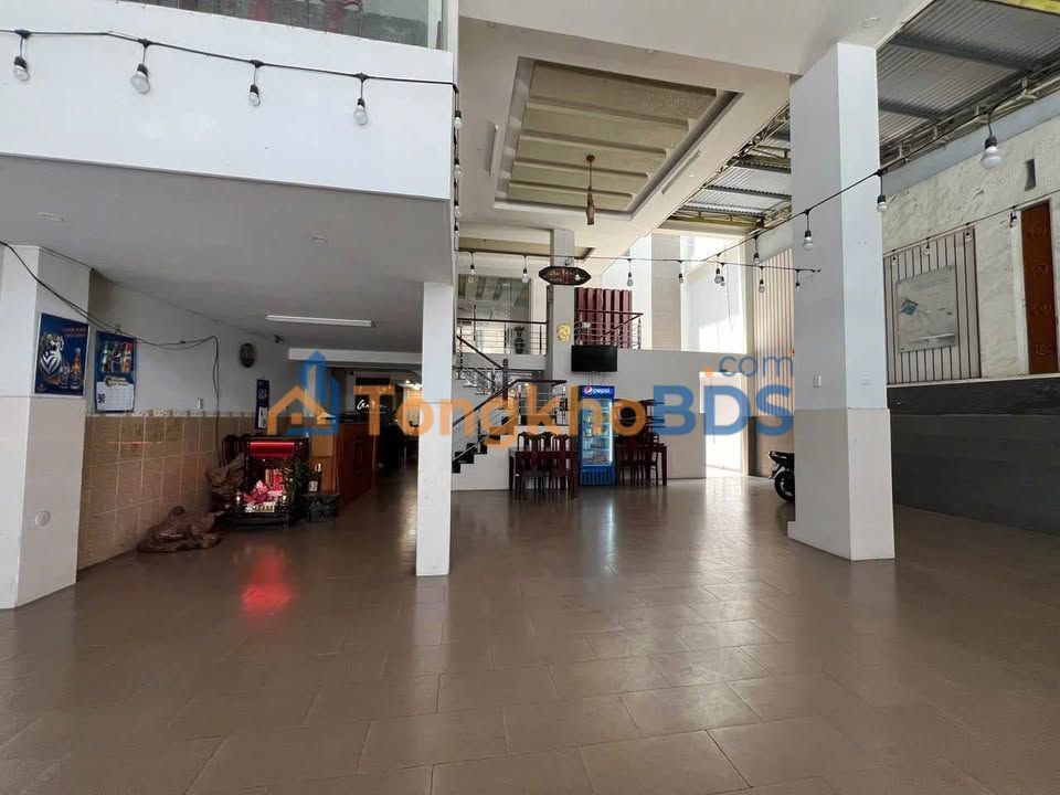 Nhà nguyên căn Đồng Nai 300m² 55 triệu - Sẵn sàng ở ngay