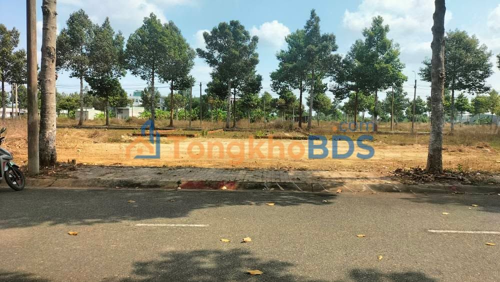 Dat nen Hoa Long Ba Ria 195m2 2.05 ty - So do chinh chu