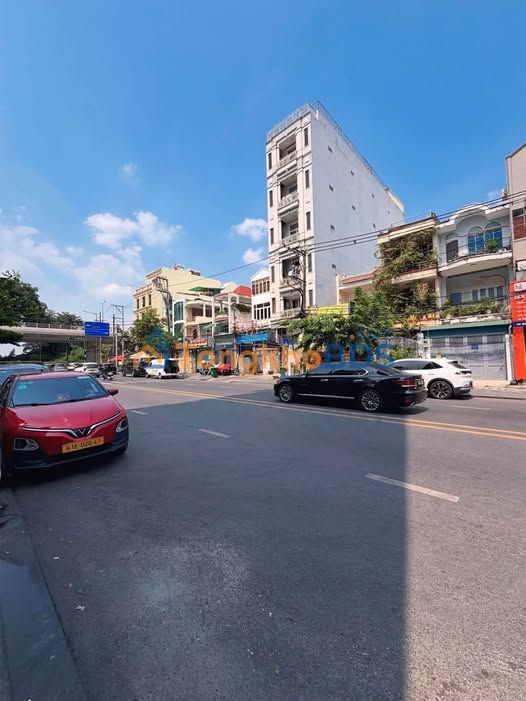 Nhà mặt tiền Hoàng Hoa Thám Q.Tân Bình 17.5 tỷ - Thích hợp KD