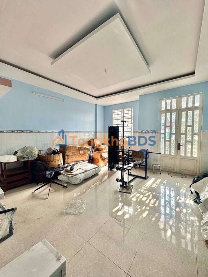 Nhà riêng Chiến Lược Bình Trị Đông 107m² 8,8 tỷ - Ô tô vào tận nhà