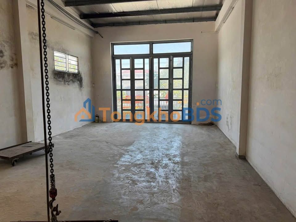 Nhà nguyên căn Nha Trang 100m² 15 triệu - Mặt tiền kinh doanh