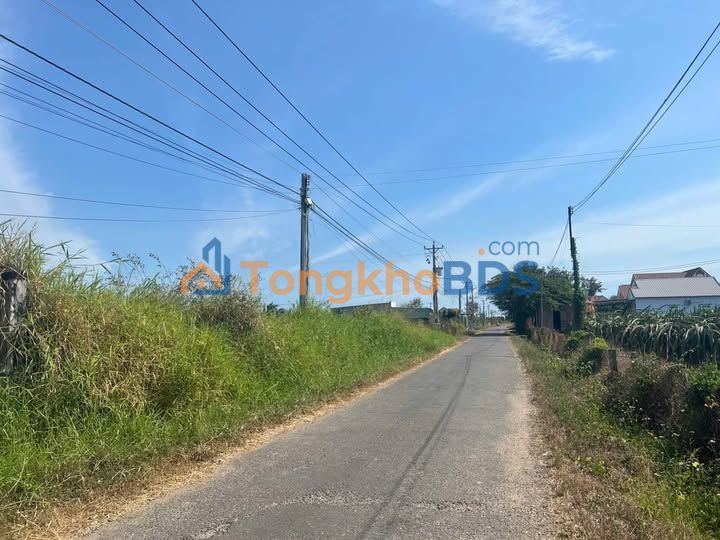 Đất nền Hàm Minh 2.000m2 100tr/m ngang - Đường to ô tô