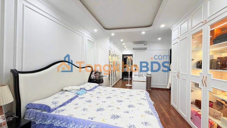 Căn hộ Goldmark City Hồ Tùng Mậu 172m² giá 13 tỷ - Full nội thất cao cấp
