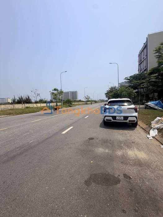 Đất Ngũ Hành Sơn Nguyễn Đức Thuận 180m² 25.7 tỷ - Đường to ô tô