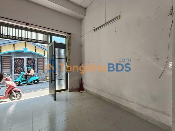 Nhà nguyên căn Tân Bình 54m² 8 triệu - Sẵn sàng ở ngay