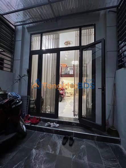 Nhà riêng Tây Hồ 50m² 11 tỷ - Sẵn sàng ở ngay