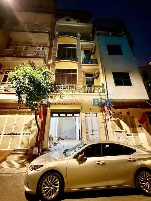 Nhà riêng Vĩ Chí Công 45m² 20 triệu - Ô tô vào tận nhà