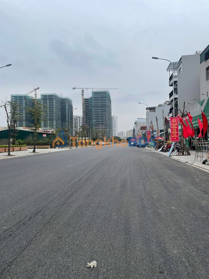 Đất Nguyễn Lam Long Biên 85m2 15 tỷ - Sổ đỏ chính chủ