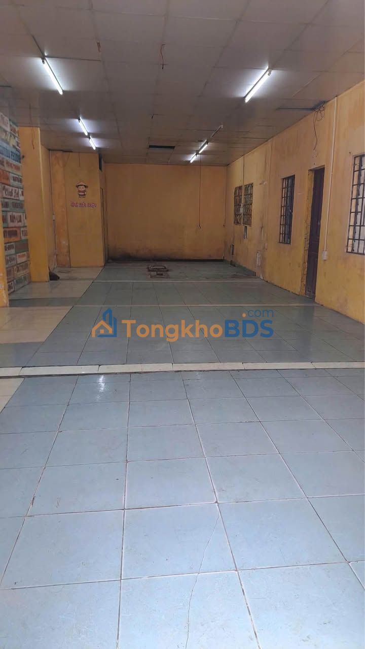 Mặt bằng Nguyễn Lộ Trạch 100m² 5,5 triệu - Cho thuê ngay