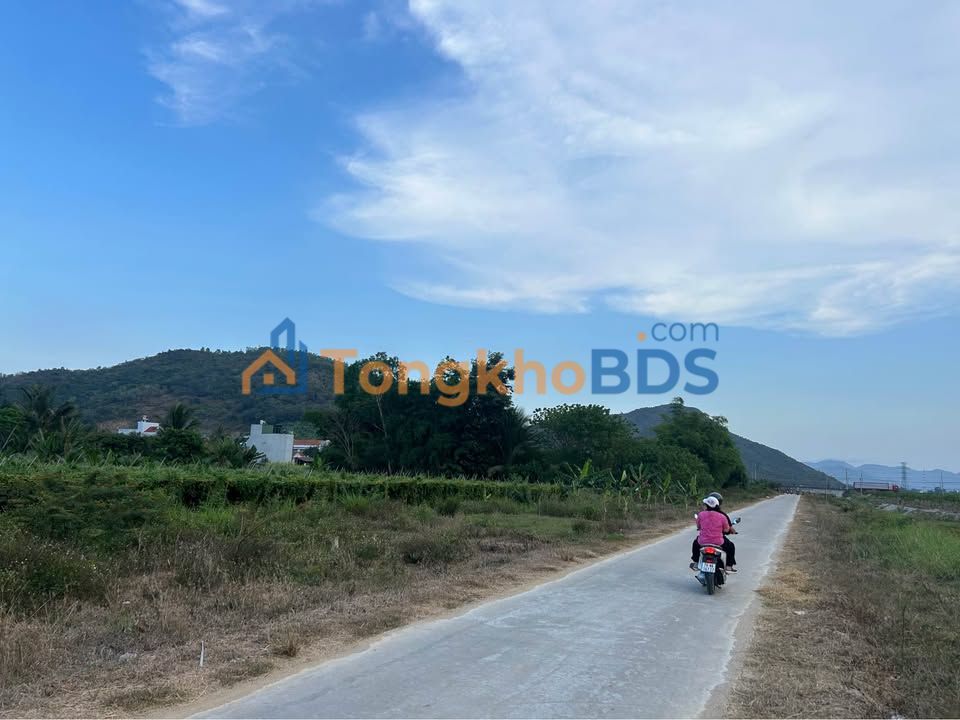 Đất nền Đắc Lộc Vĩnh Phương 5,8 tỷ - Sổ đỏ chính chủ