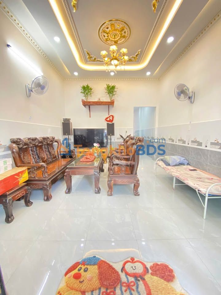 Nhà Đông Thạnh Hóc Môn 77m² 2.1 tỷ - Ô tô vào tận nhà