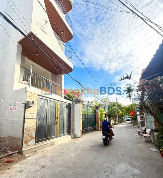 Đất Phạm Văn Đồng 77m² 7 tỷ - Đường to ô tô