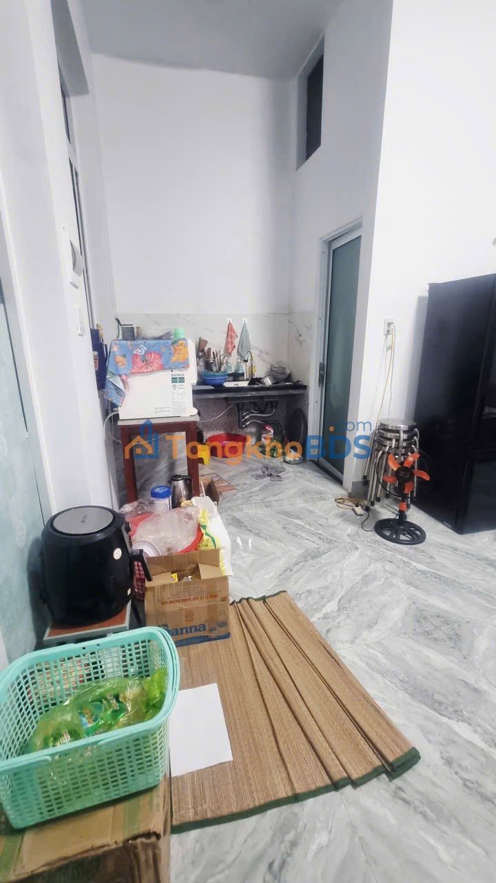 Nhà cho thuê VCN Phước Long 2PN 6 triệu - Sẵn sàng ở