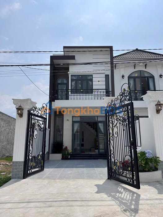 Nhà riêng Hòa Thành 110m² giá 2.45 tỷ - Chính chủ bán