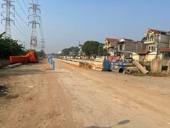 Nhà riêng Yên Viên Gia Lâm 66m² giá mềm - Ô tô vào nhà