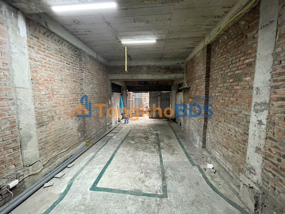 Nha lien ke Van Phu Ha Dong 90m2 8 trieu - San sang o ngay