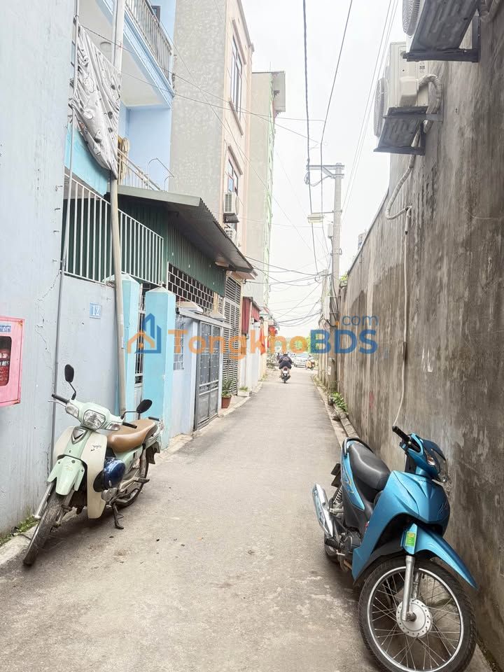 Nhà riêng Trâu Quỳ 80m² giá 13 tỷ - Ô tô vào tận nhà