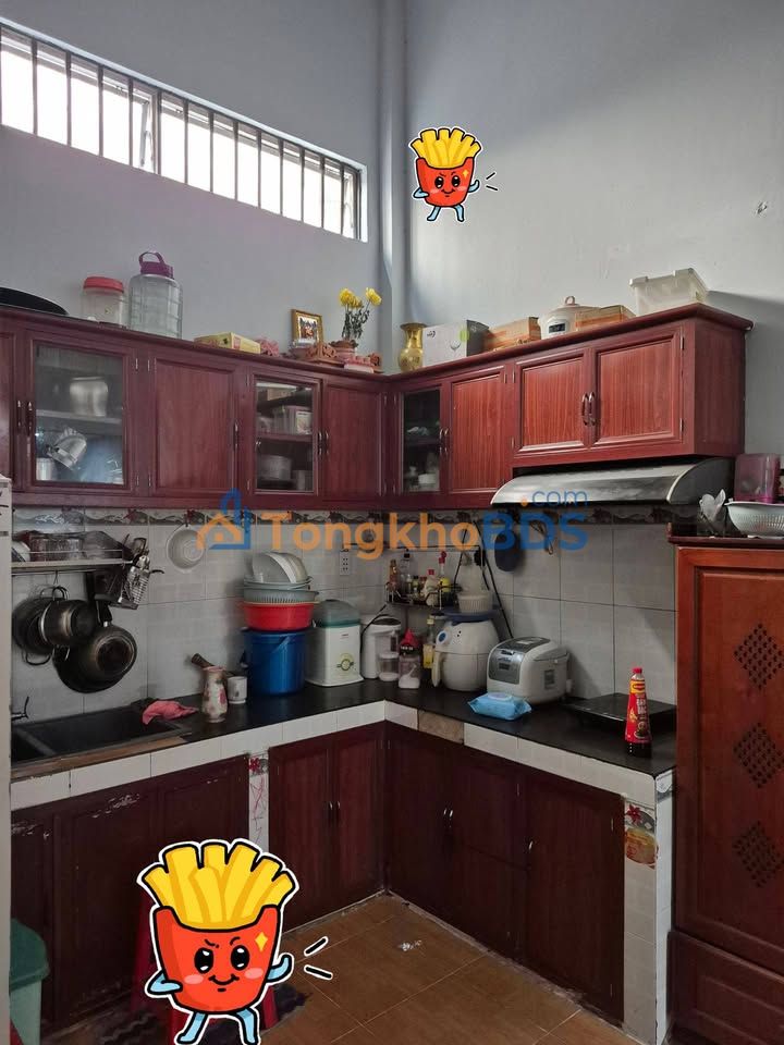 Nhà hẻm Sơn Kỳ Tân Phú 72m² 5.95 tỷ - Ô tô vào tận nhà