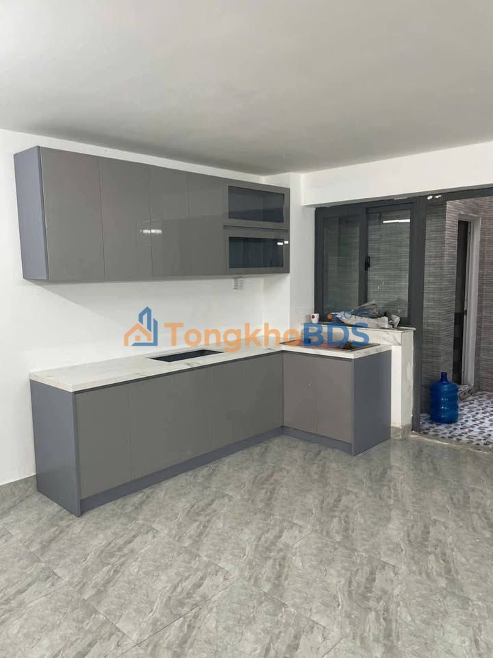 Nhà mặt tiền Lâm Văn Bền Q7 31.5 triệu - Mặt tiền kinh doanh