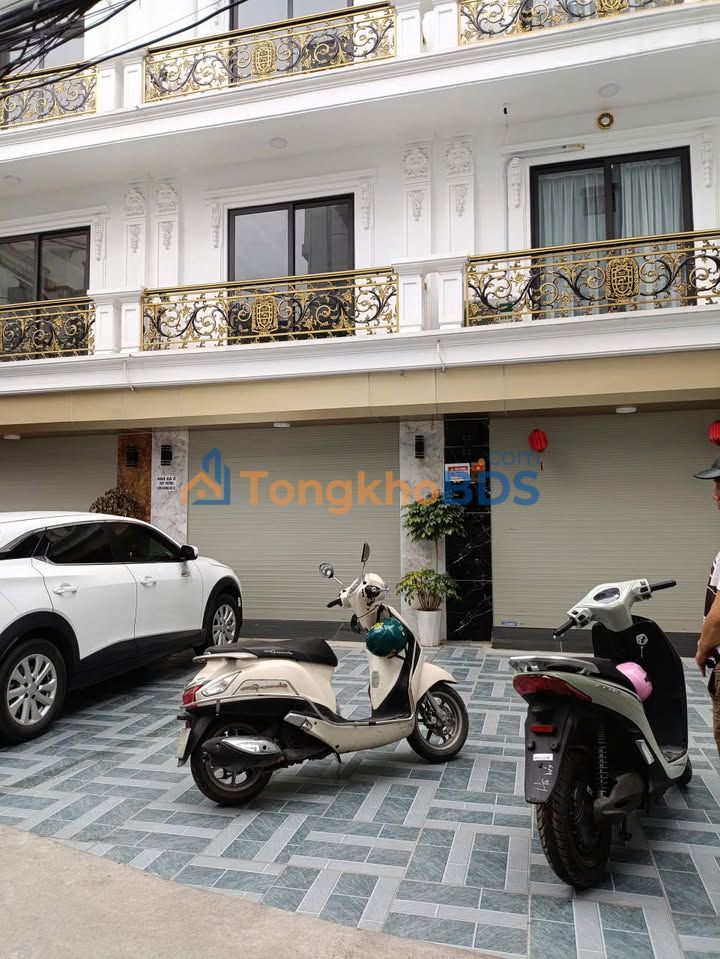 Nhà Tư Đình Long Biên 38m² 13.6 tỷ - Ô tô vào tận nhà