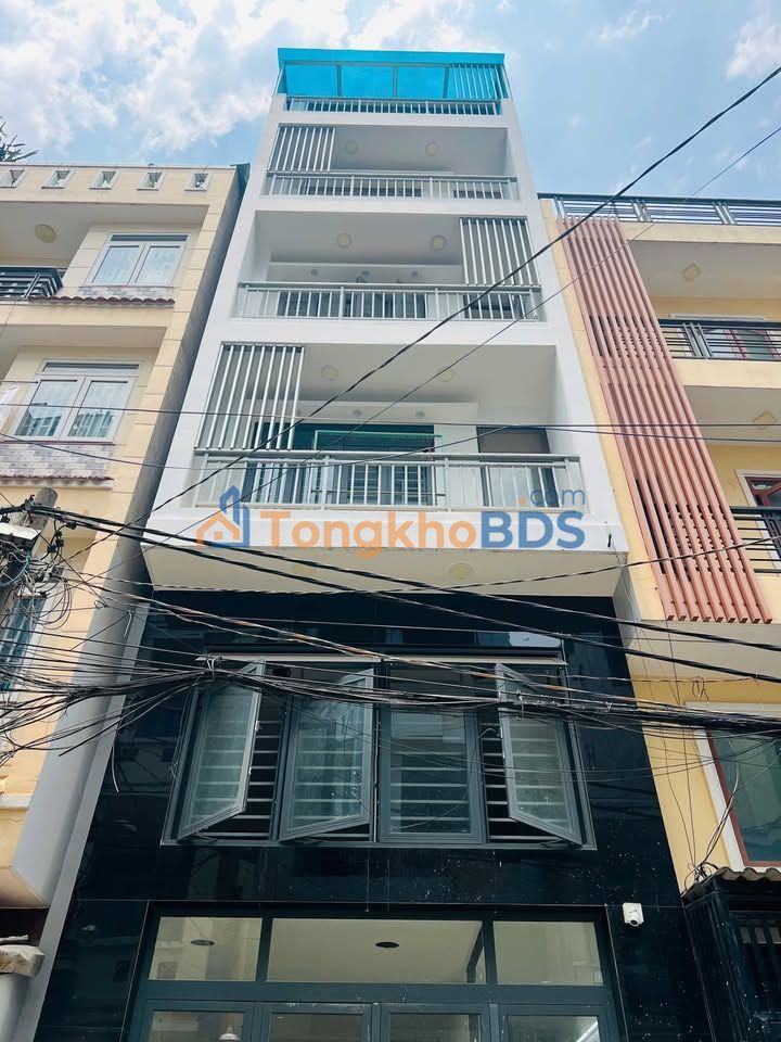 Nhà Phú Nhuận Lê Văn Sỹ 55m² 9.9 tỷ - Ô tô vào tận nhà