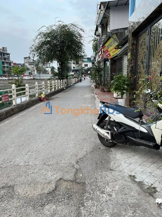 Nhà riêng Bồ Đề Long Biên 31m² 7.988 tỷ - Sẵn sàng ở ngay