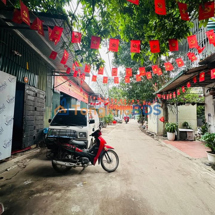 Nhà cấp 4 Trần Hòa Hoàng Mai 80m² 2 tỷ - Ô tô vào nhà