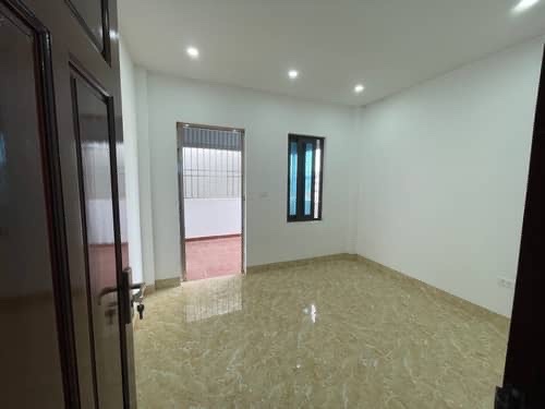 Nhà Mới Siêu Đẹp Ở Ngay oto Tránh Cách Nhà 10m 30m 5tầng chỉ 6.2 tỷ Tây Tựu Bắc Từ Liêm Hà Nội