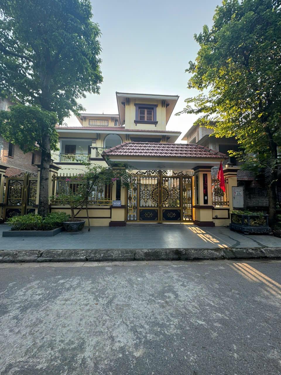 Biệt thự đơn lập Hoa Phượng 245m² giá 28,5 tỷ - Cơ hội đầu tư hiếm có!