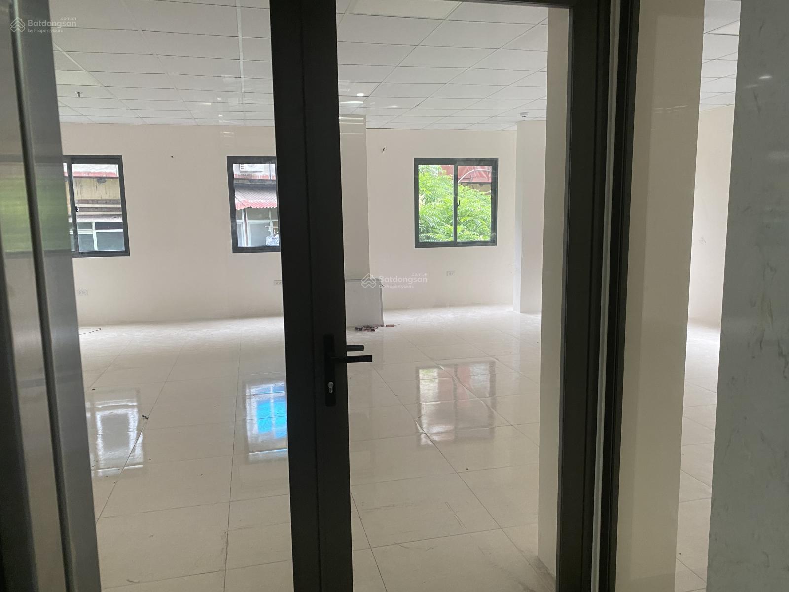 Cho thuê sàn văn phòng 100m² ngõ 91 Nguyễn Chí Thanh - Giá chỉ 17 triệu