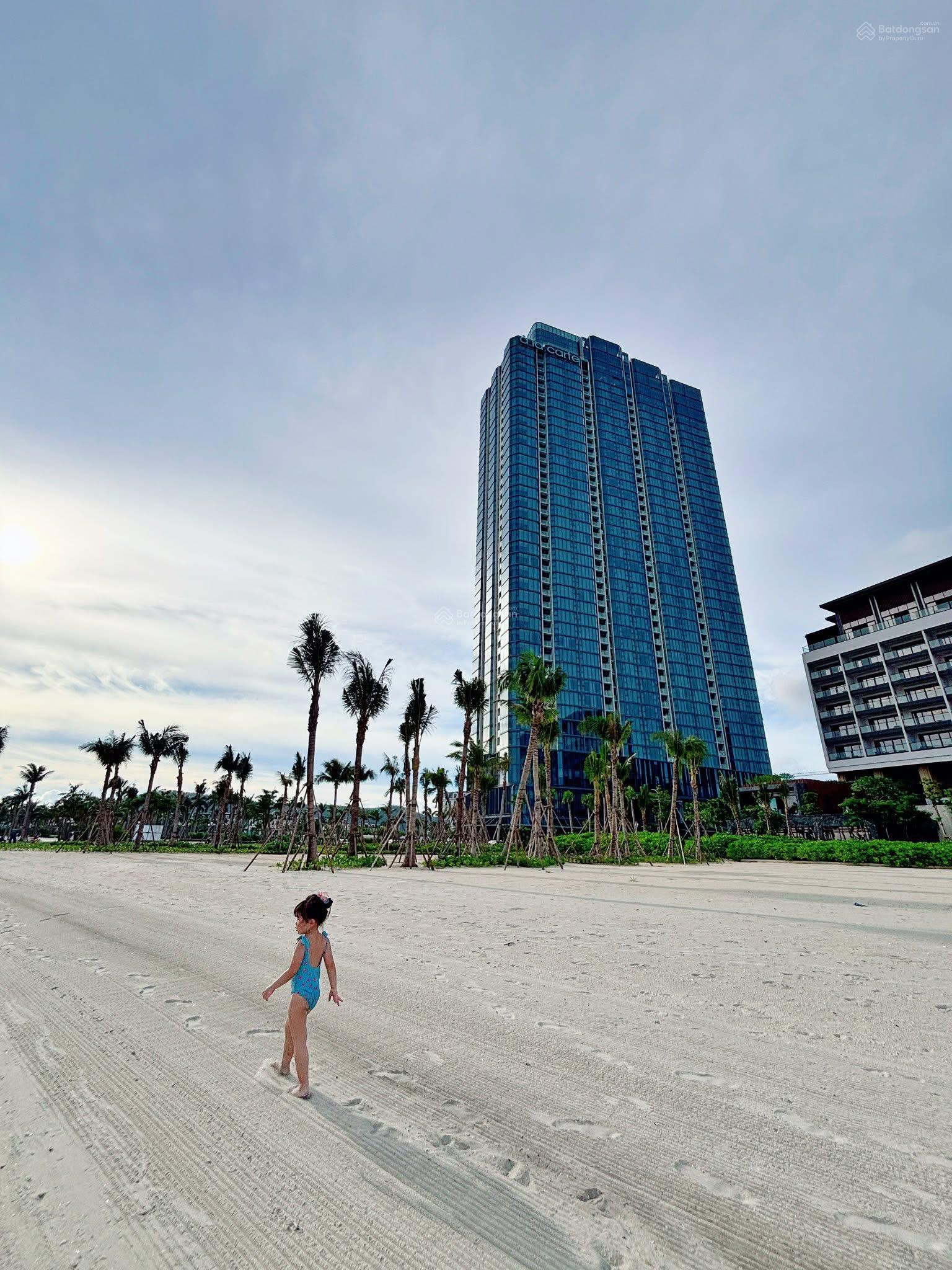 Căn hộ 1 phòng ngủ cho thuê tại À La Carte Hạ Long 45m² giá 8 triệu - Sát biển, đầy đủ nội thất!