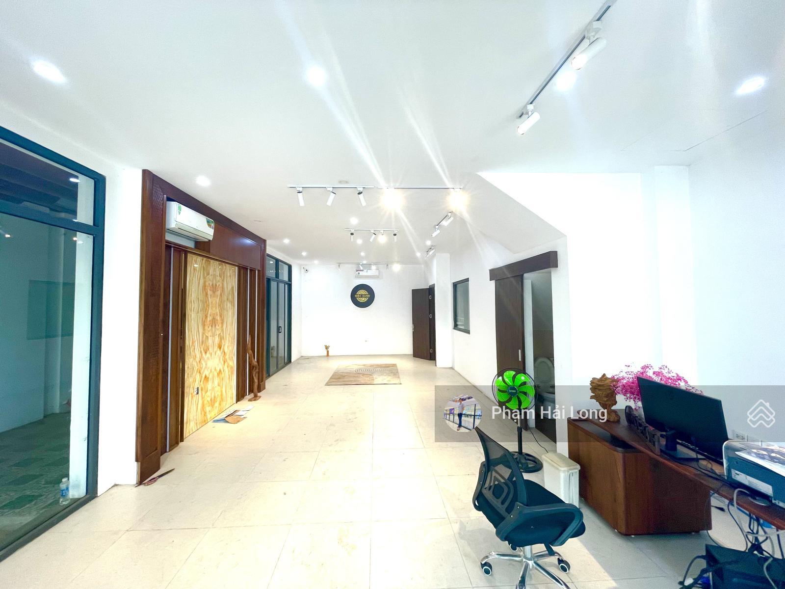 Nhà biệt thự villa An Phú Dương Nội 350m² giá 25 triệu - Thiết kế hiện đại, sân vườn thoáng đãng!