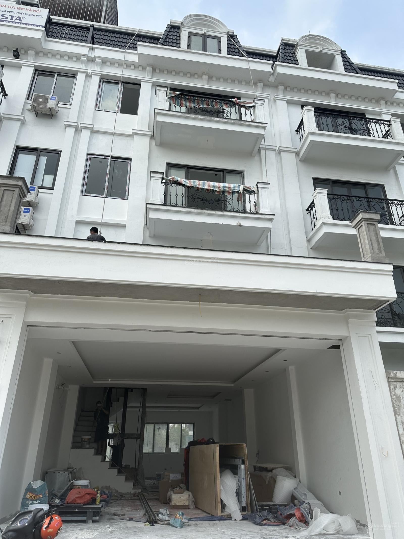 Chính chủ cho thuê shophouse 100m² 5 tầng tại khu đô thị Xuân Phương - Giá chỉ 45 triệu/tháng!
