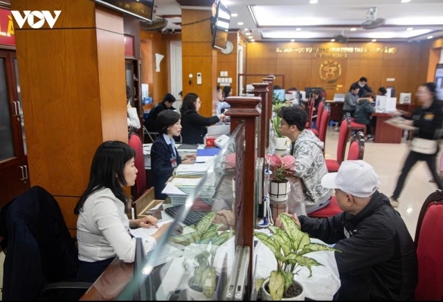 Thủ tướng yêu cầu báo cáo việc sắp xếp bộ máy cấp xã và giải quyết vướng mắc